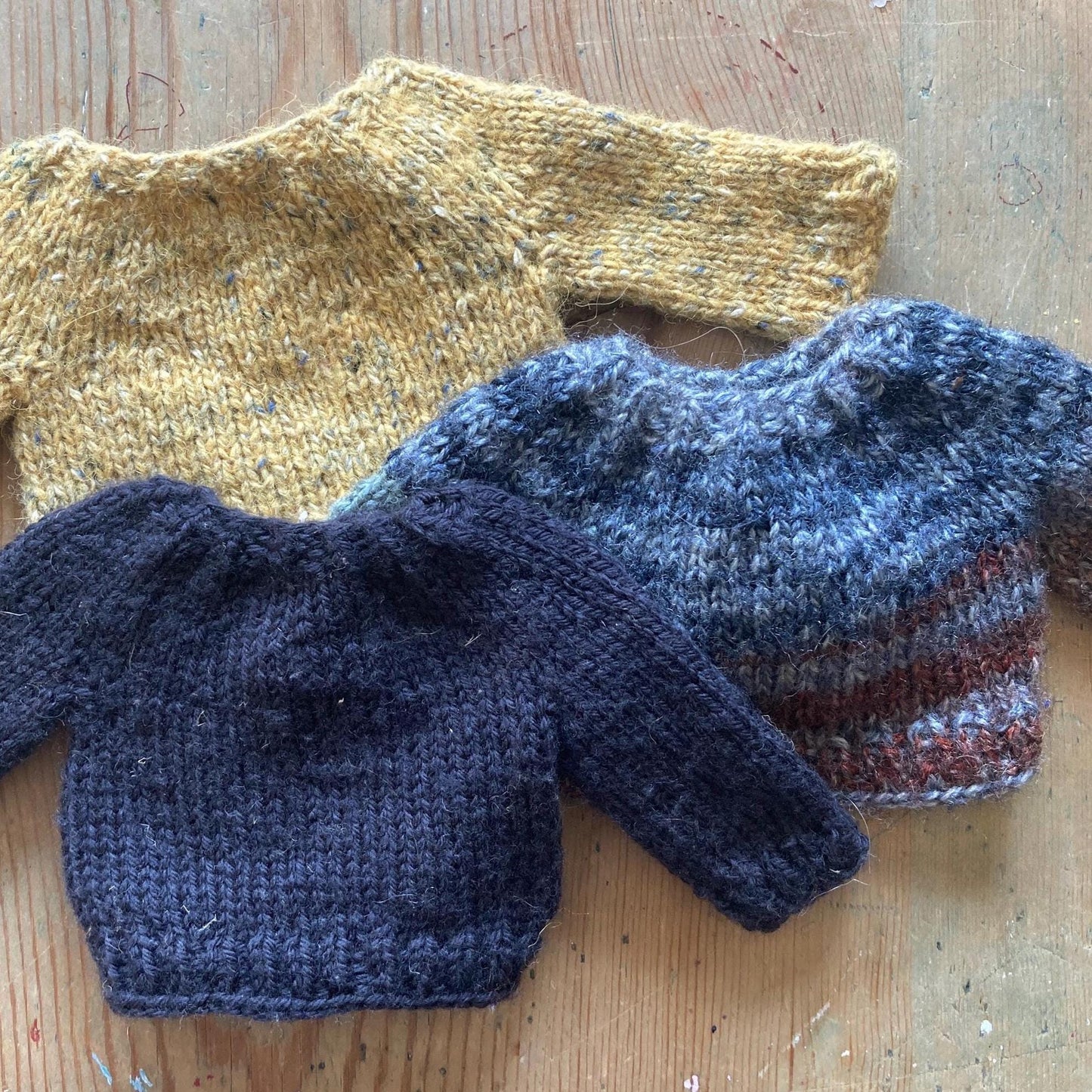 Yolk Jumper for 13.5” Waldorf Doll - PATTERN